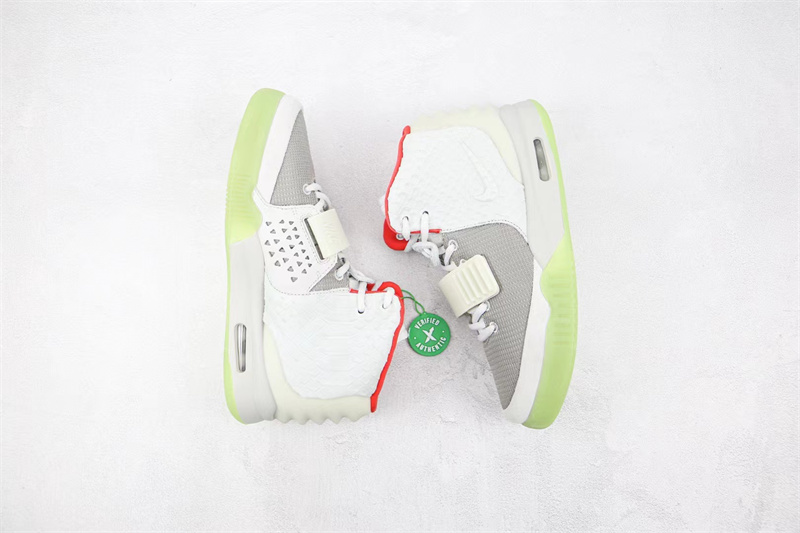 (image for) NIKE AIR YEEZY 2 PURE PLATINUM Wolf Grey mens 508214-010