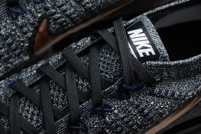 (image for) Nike Air Vapormax Flyknit Explorer Dark 849558-010