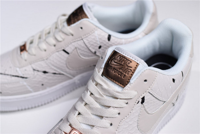 (image for) Nike Air Force 1 Low LX Phantom Snakeskin 898889-007