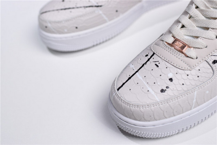 (image for) Nike Air Force 1 Low LX Phantom Snakeskin 898889-007