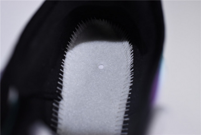 (image for) Nike Air VaporMax Plus Grape 924453-101