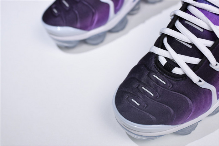 (image for) Nike Air VaporMax Plus Grape 924453-101