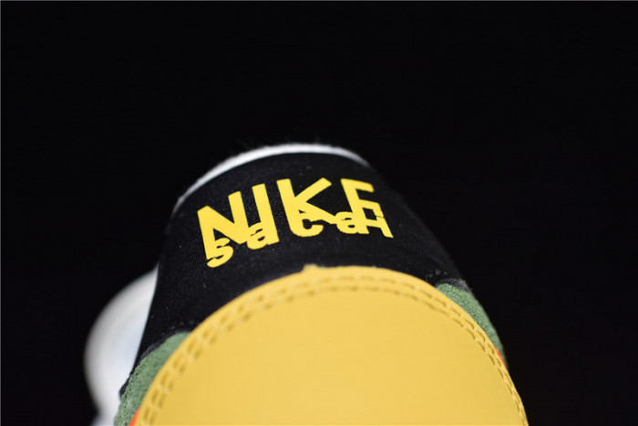 (image for) Sacai x Nike LDV Waffle Green Gusto BV0073-300