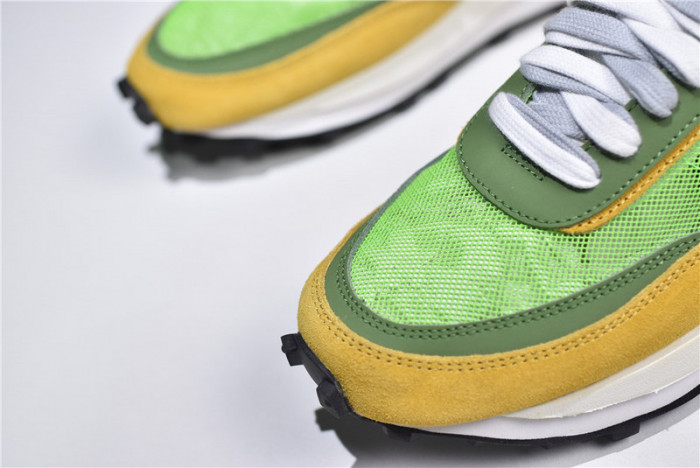 (image for) Sacai x Nike LDV Waffle Green Gusto BV0073-300