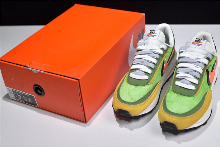 (image for) Sacai x Nike LDV Waffle Green Gusto BV0073-300