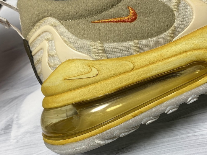 (image for) Travis Scott x Nike Air Max 270 React CT2864-200 
