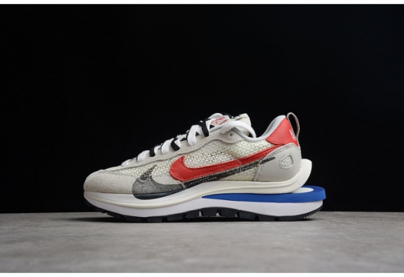 (image for) Sacai X VaporWaffle Sail CV1363-100