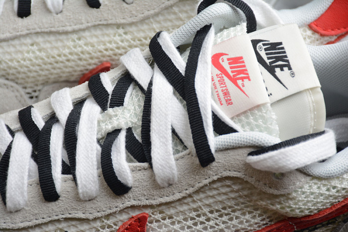(image for) Sacai X VaporWaffle Sail CV1363-100