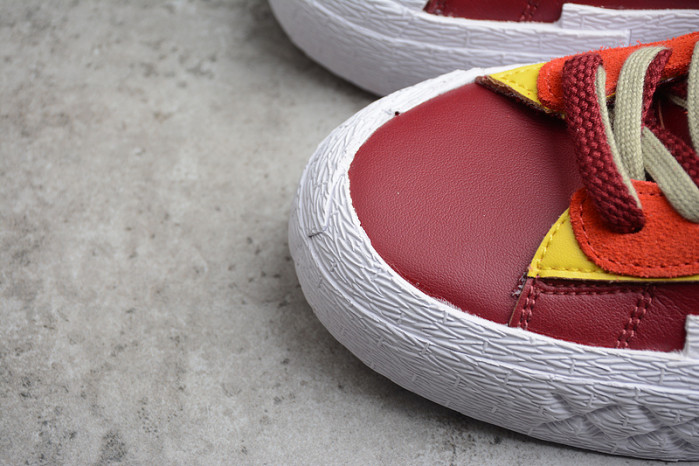 (image for) KAWS x sacai x Blazer Low Team Red DM7901-600