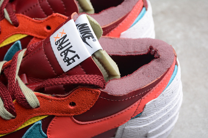 (image for) KAWS x sacai x Blazer Low Team Red DM7901-600