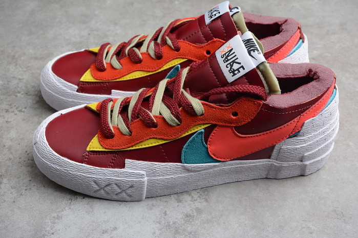 (image for) KAWS x sacai x Blazer Low Team Red DM7901-600