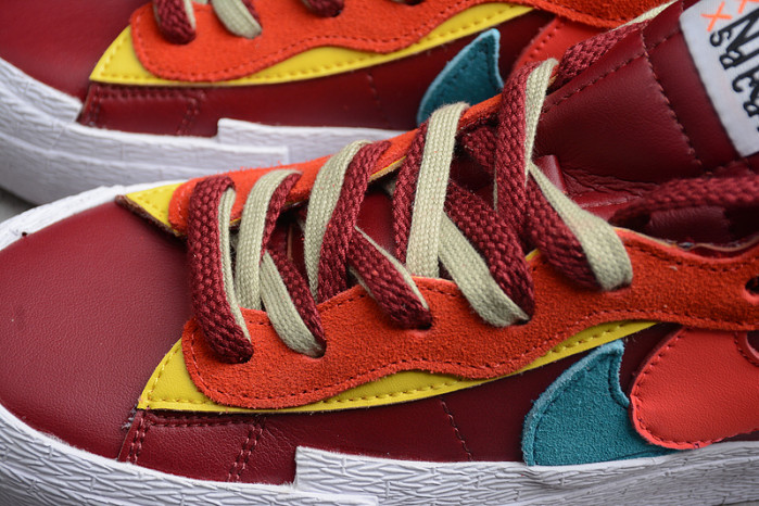 (image for) KAWS x sacai x Blazer Low Team Red DM7901-600