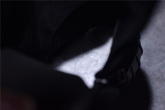 (image for) Adidas Yeezy Boost 750 Triple Black Cblack 