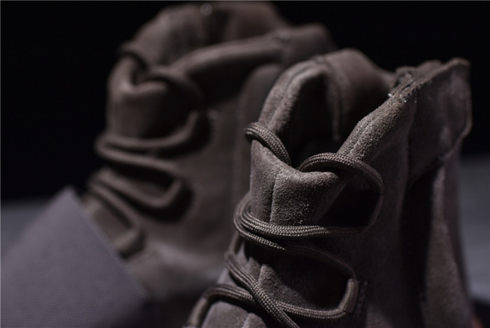 (image for) Adidas Yeezy 750 Boost Light Brown 