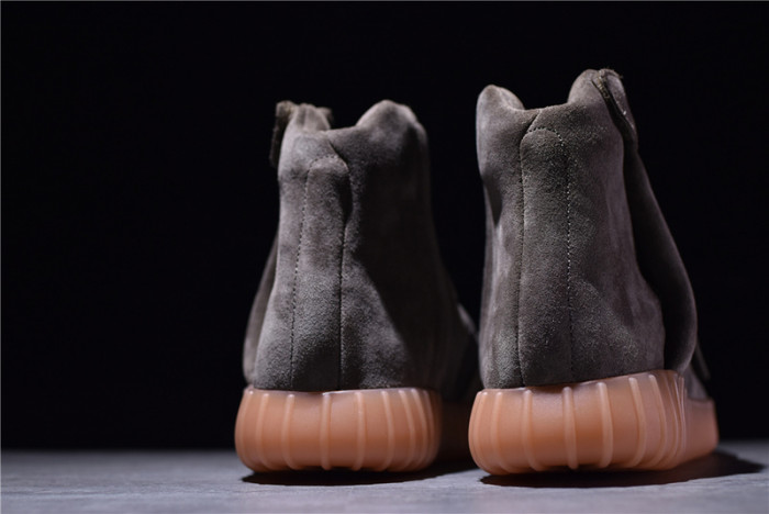 (image for) Adidas Yeezy 750 Boost Light Brown 