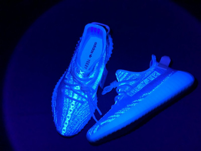 (image for) 2018 Yeezy Boost 350 V2 Triple White 