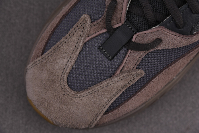 (image for) Kanye West x Adidas Yeezy Runner Boost 700Mauve 