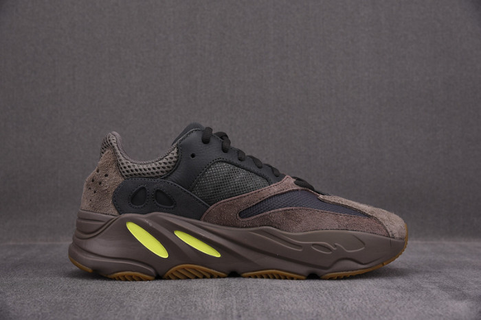 (image for) Kanye West x Adidas Yeezy Runner Boost 700Mauve 