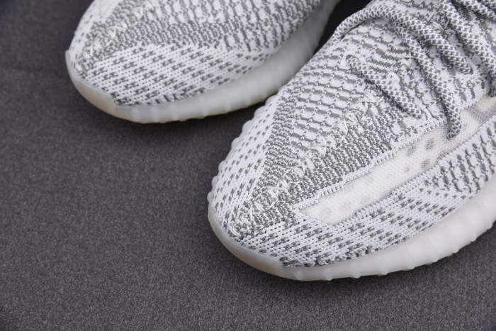 (image for) 2018 Adidas Yeezy Boost 350 V2 Static Non-Reflective 