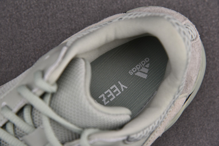 (image for) Adidas Yeezy Boost 700 Salt 