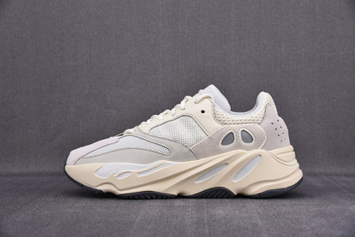(image for) Adidas Yeezy Boost 700 Analog 