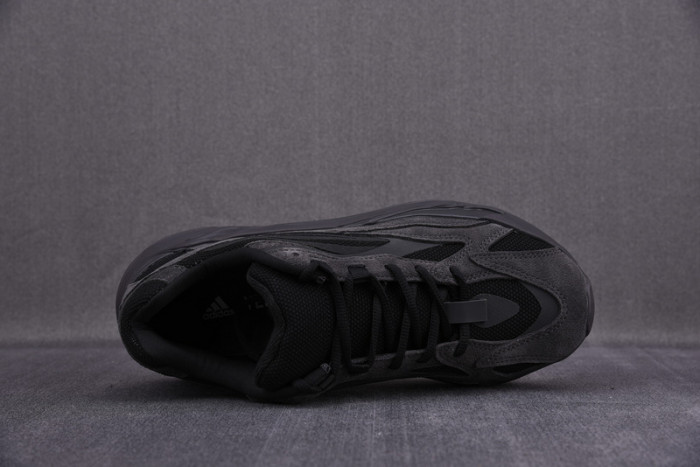 (image for) Adidas Yeezy Boost 700 V2 Vanta 