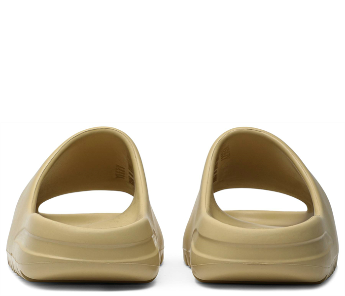 (image for) Yeezy Slides Desert Sand 