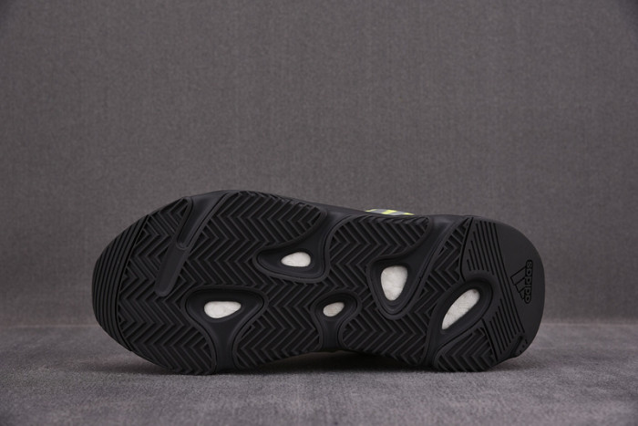 (image for) Adidas Yeezy Boost 700 MNVN Phosphor 