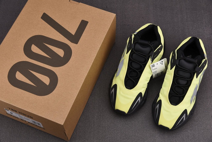 (image for) Adidas Yeezy Boost 700 MNVN Phosphor 