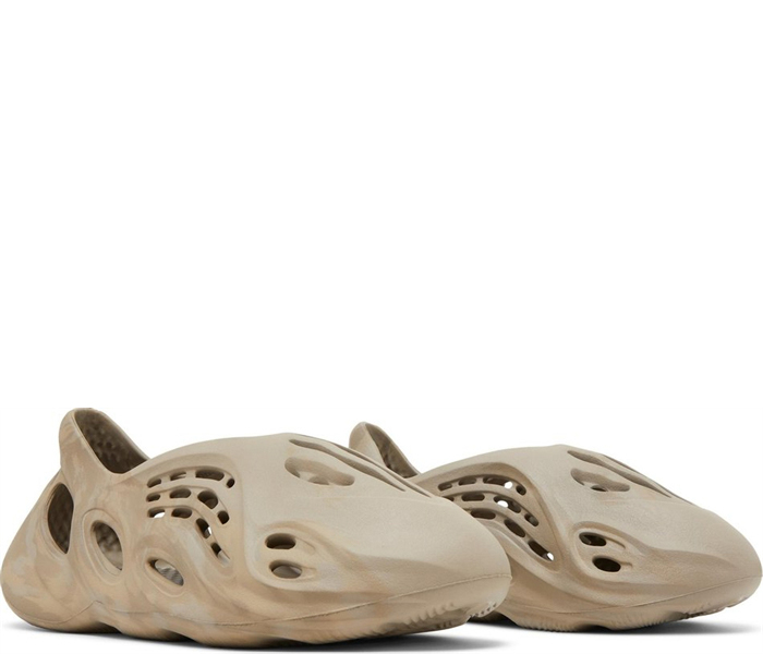 (image for) Yeezy Foam Runner Stone Sage 