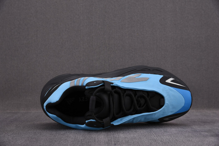 (image for) Adidas BOOST YEEZY 700 MNVN BRIGHT CYAN 