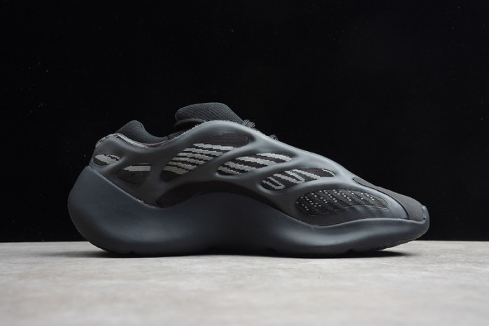(image for) Adidas Yeezy 700 V3 glow in dark 