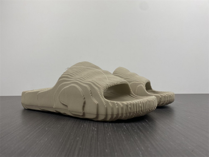 (image for) Adidas new colleetion 004