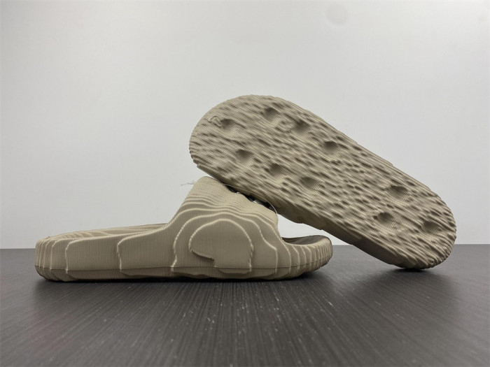 (image for) Adidas new colleetion 004